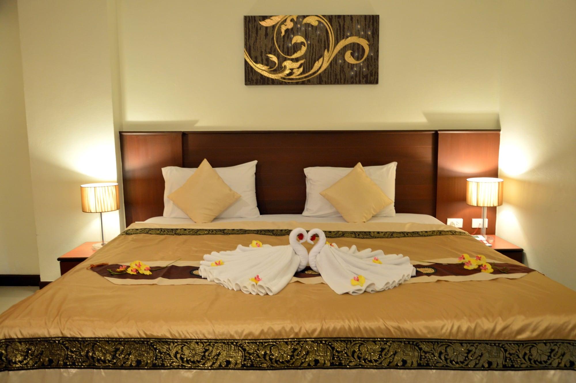 Sharaya Residence Patong Bagian luar foto