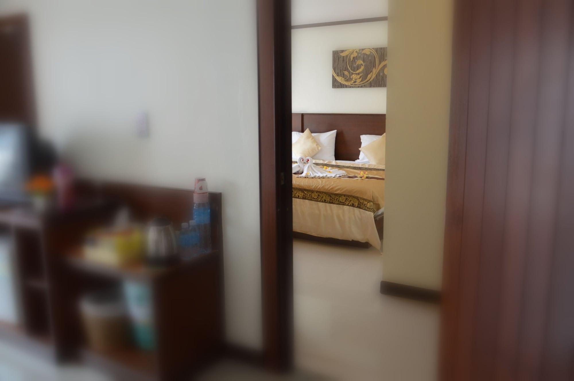 Sharaya Residence Patong Bagian luar foto
