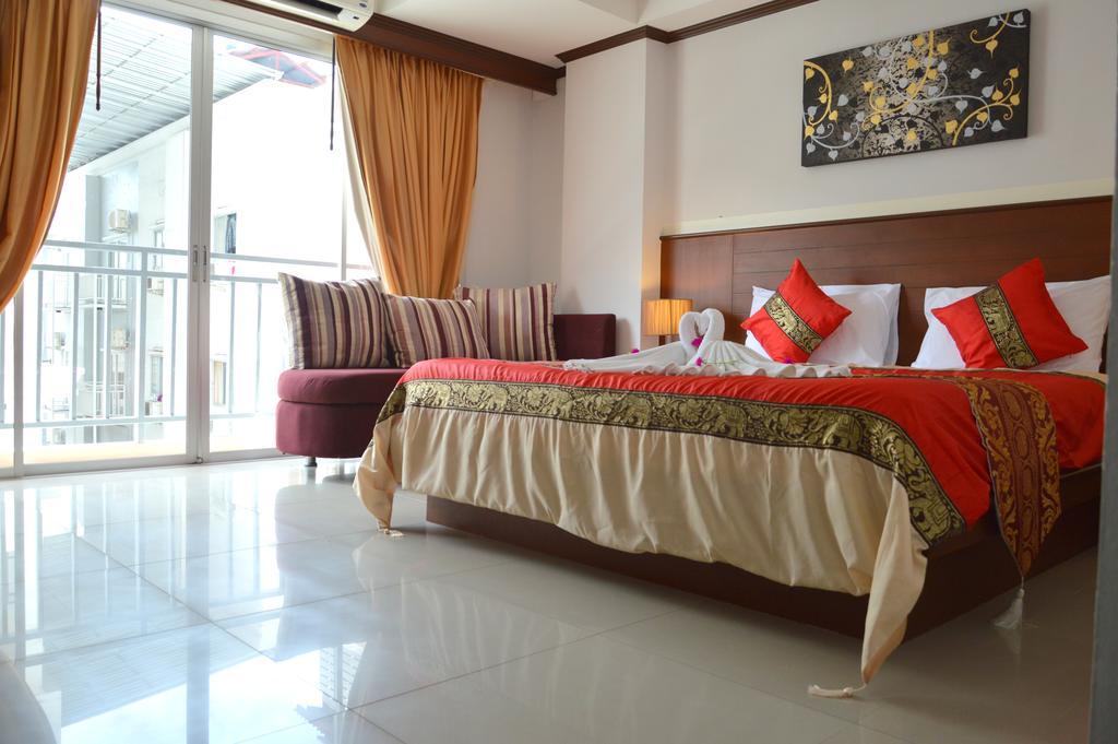Sharaya Residence Patong Bagian luar foto