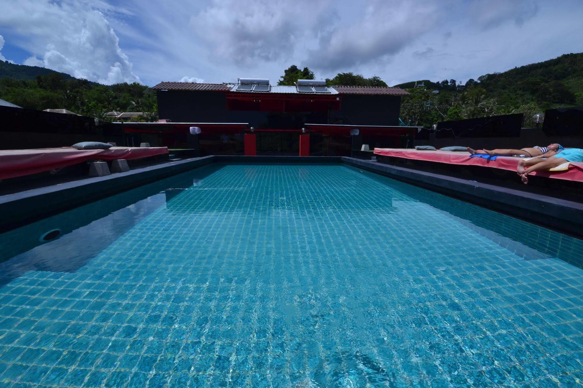 Sharaya Residence Patong Bagian luar foto